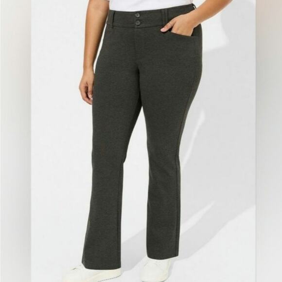 Size 30R Torrid Studio gray dressy work slacks, excellent condition - Picture 1 of 7